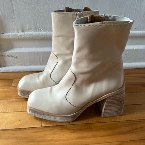 Free People cream platform boots size 9